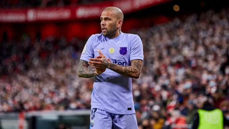 Pumas desmiente fichaje de Dani Alves