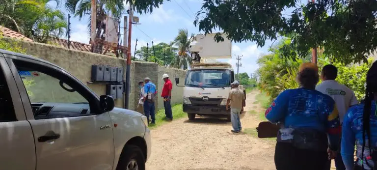 Corpoelec ejecuta despliegue de atención al usuario en Tucacas