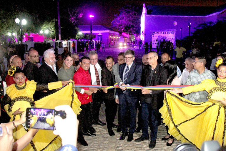 Coro espera sus 495 años y abre la Expo Feria Vitrina Extranjera