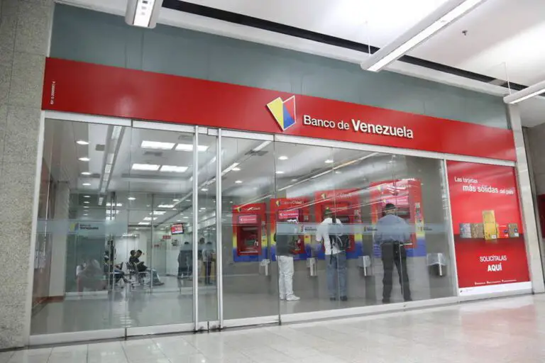 Banco de Venezuela aumenta monto para retirar dólares por taquilla