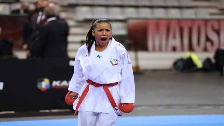 Oro para Yorgelis Salazar en la Premier League de Karate Bakú 2022