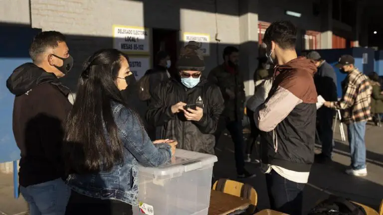 Chile hoy vota en plebiscito constitucional