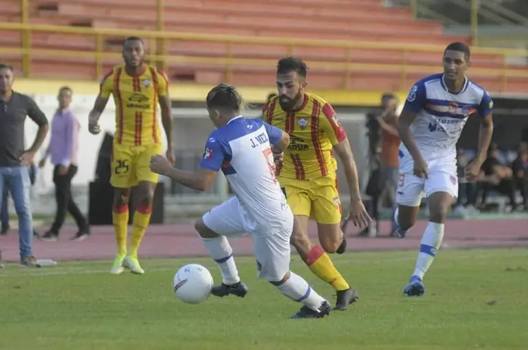 Aragua FC cae en casa ante Academia Puerto Cabello