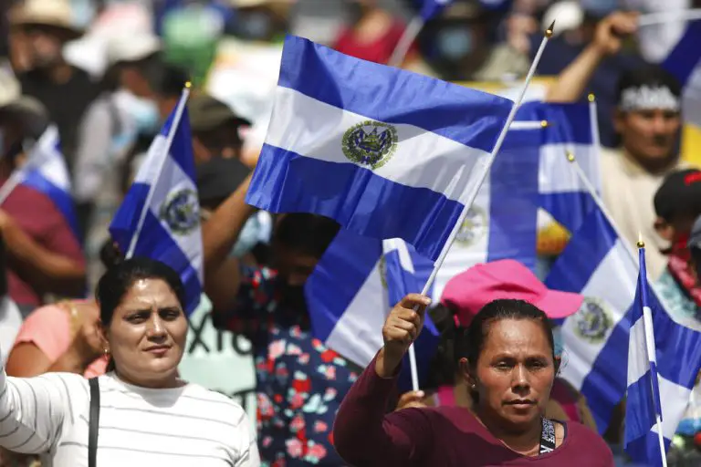 Otra cara| En El Salvador detienen a 34 defensores de DDHH