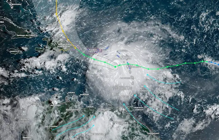 Tormenta tropical Fiona va hacia Puerto Rico