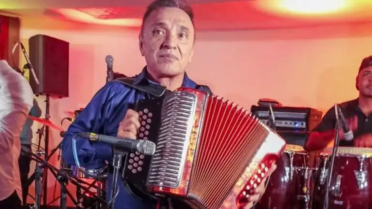 Muere el acordeonista de “El santo cachón” y “Se le moja la canoa”