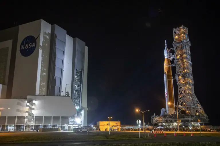 La NASA probará “reparaciones” al cohete SLS antes del despegue de Artemis I