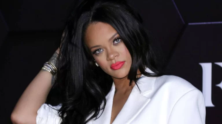 Rihanna regresa apoteósica en el Super Bowl 2023