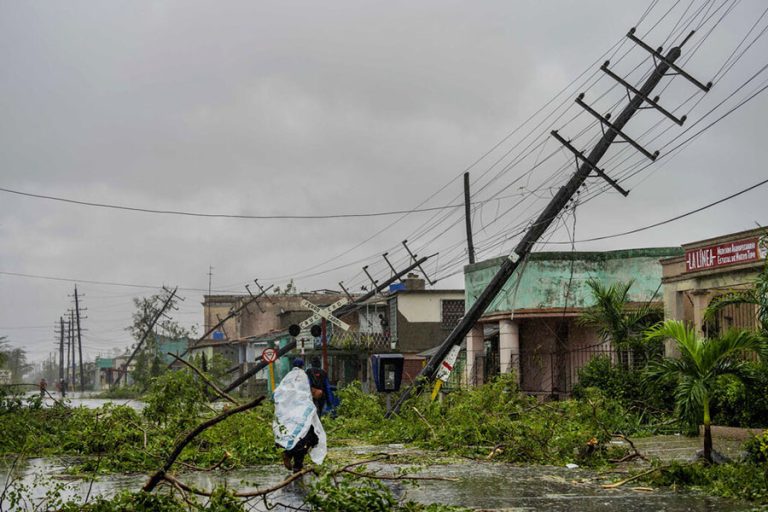 Ciclón Ian deja daños en zona tabacalera de Cuba