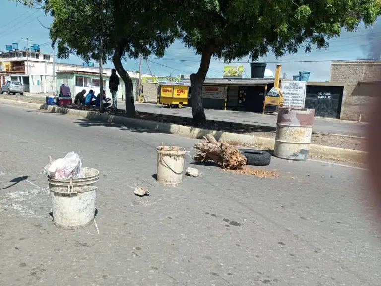 En Antiguo Aeropuerto tienen 17 días sin electricidad