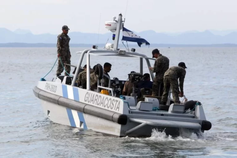 Venezolano desapareció tras naufragio en Honduras