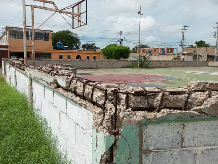 Cancha Henry Hernández, una prioridad para Antiguo Aeropuerto