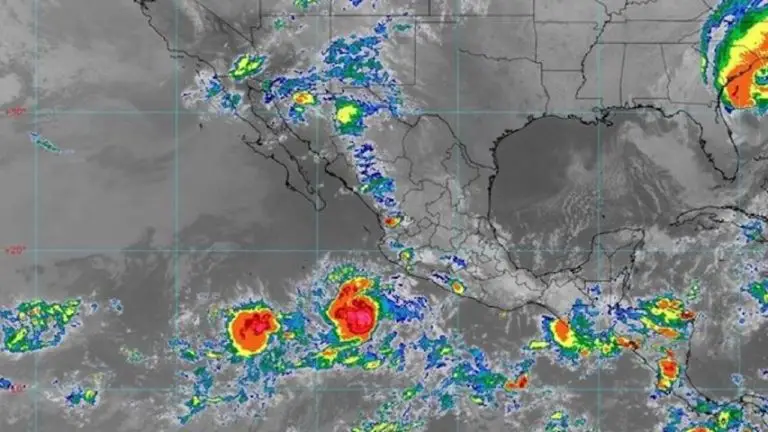 Orlene toca tierra como huracán categoría 1 en México