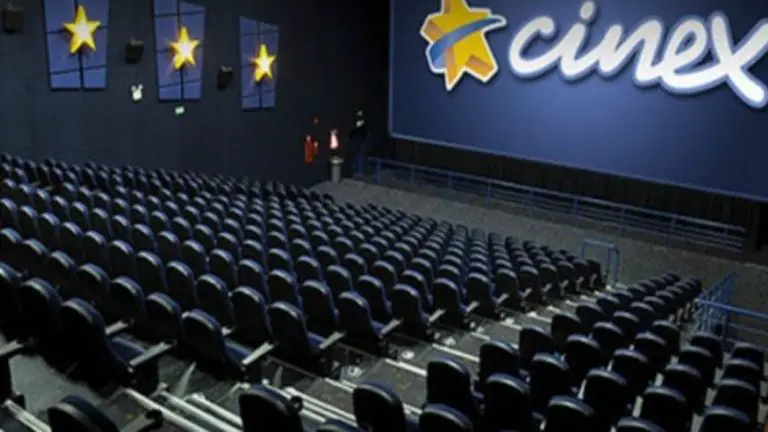 Venezuela | Personas con autismo y Síndrome de Down cuentan con sala de cine