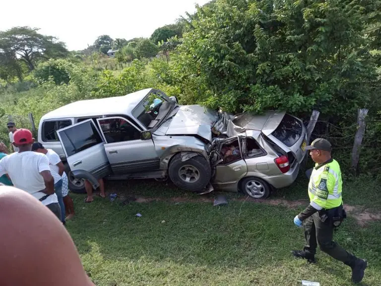 ragedia en Maicao: 6 muertos en choque, madre e hijo eran del Zulia