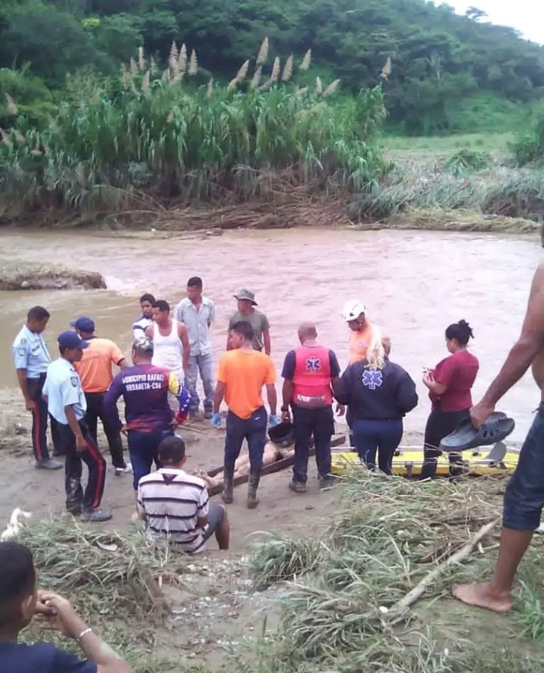 Retiran sedimentos provenientes de Las Tejerías en el río Tuy