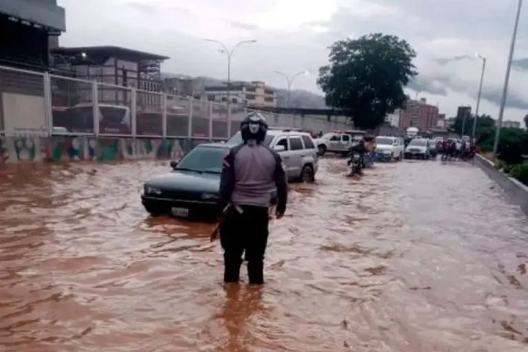 Se mantienen las lluvias en el país