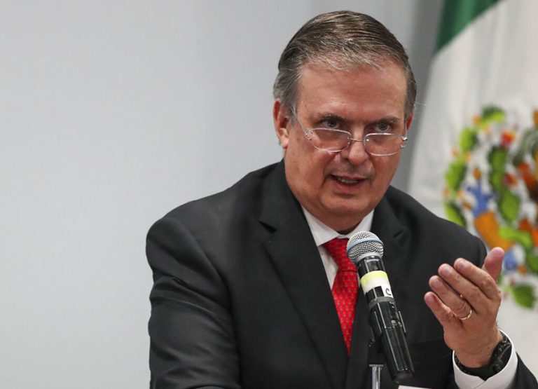 México interpone segunda demanda contra armerías de EE. UU.